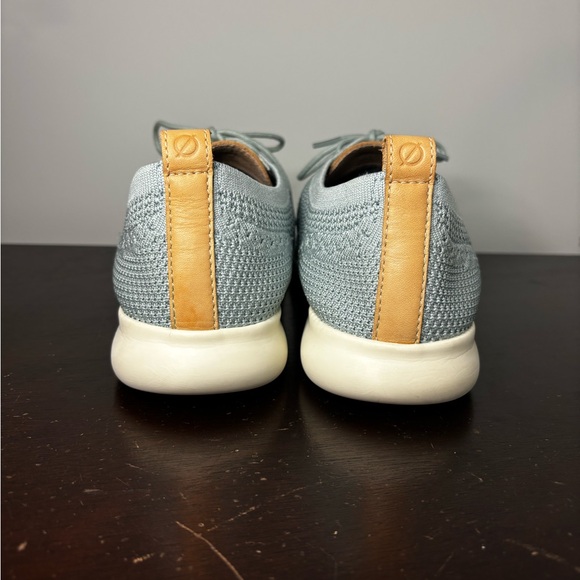 Cole Haan Women’s ZERØGRAND Wingtip Oxfords - Picture 4 of 6